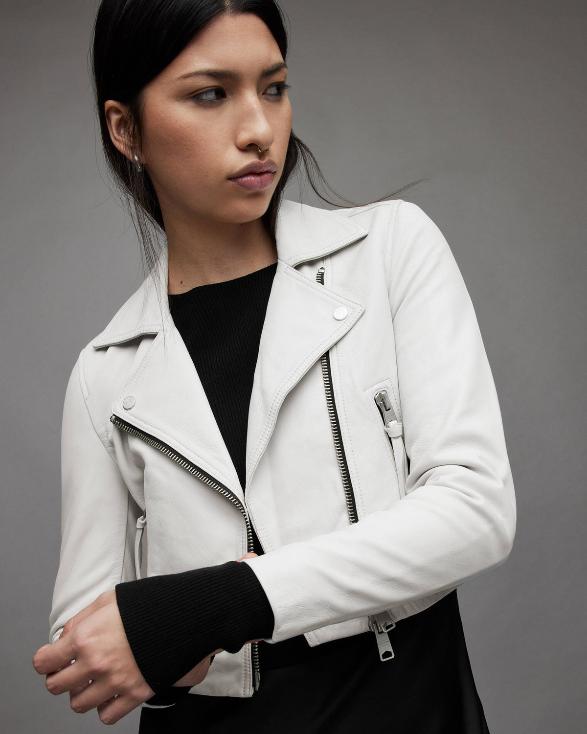 Arcane Fox Damen Cropped Bikerjacke aus Lammleder, Weiß - Bild 4