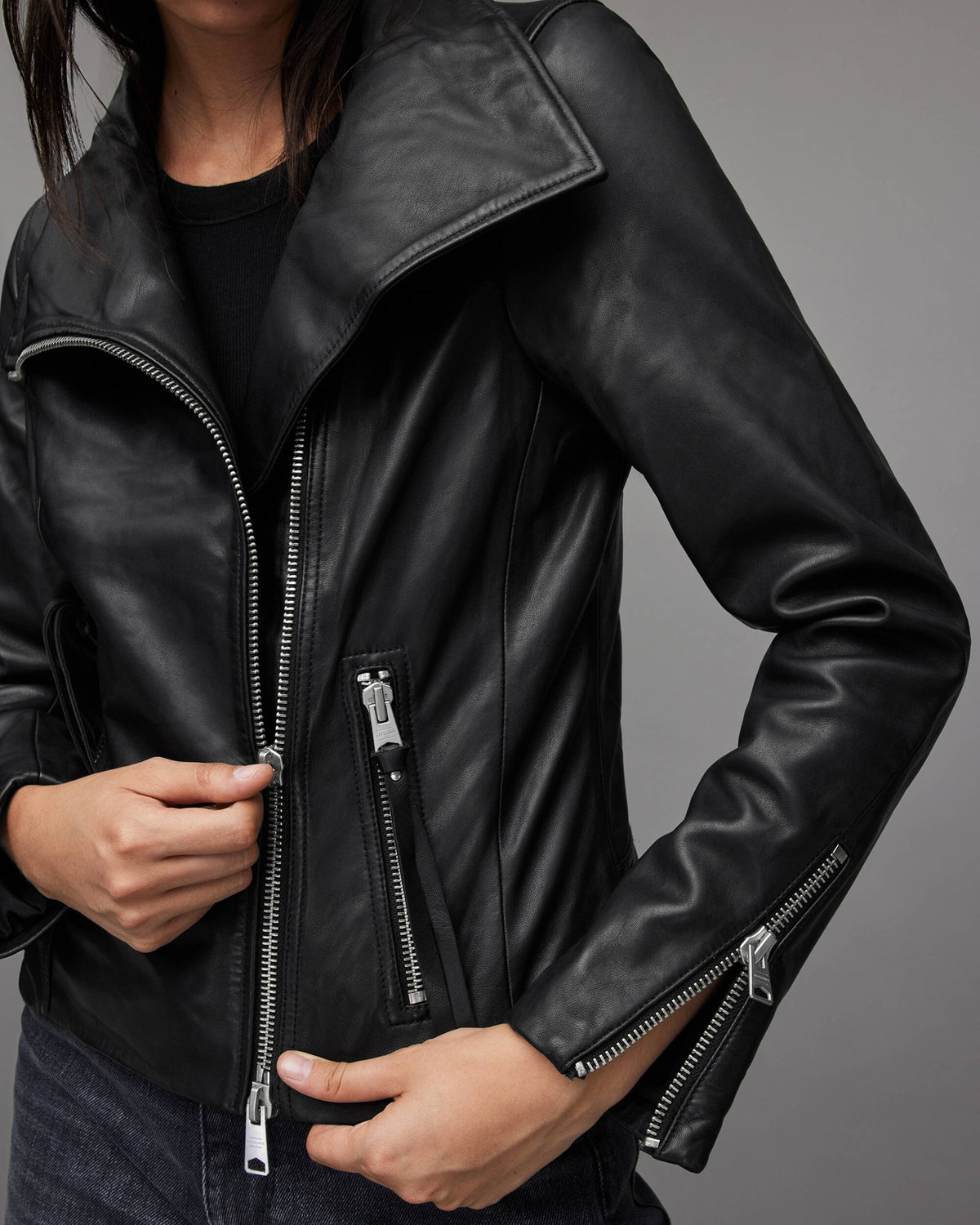 Arcane Fox Damen Bikerjacke aus Lammleder mit Flügelkragen, Schwarz - Bild 4